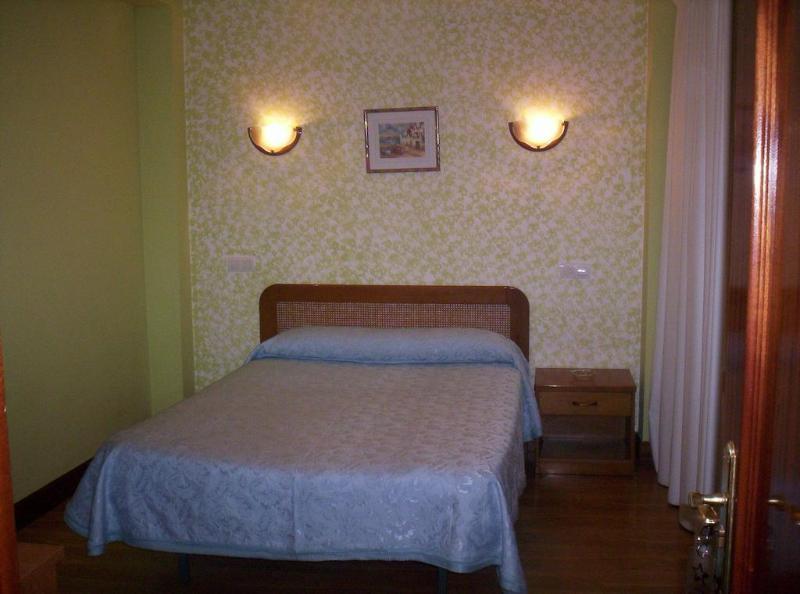 Arenal Suites Bilbao Ngoại thất bức ảnh